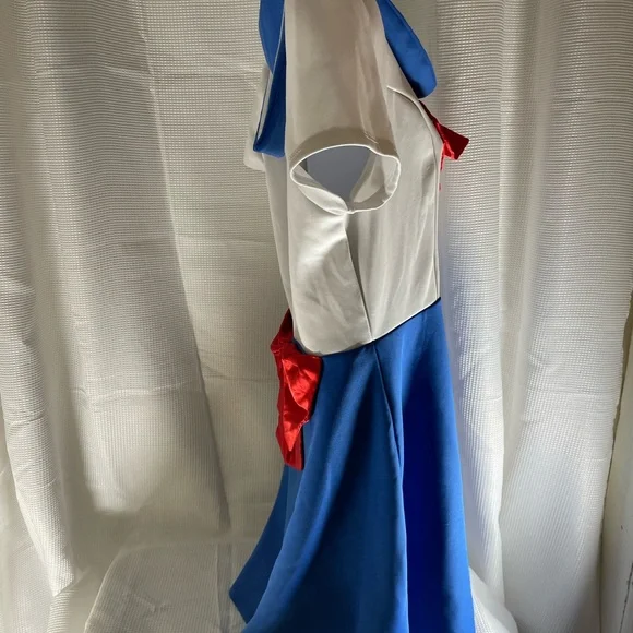 Sailor moon dress costume - Picture 5 of 6